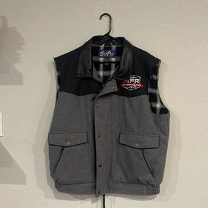 2022 South Point Casino NFR Vest. Size XL